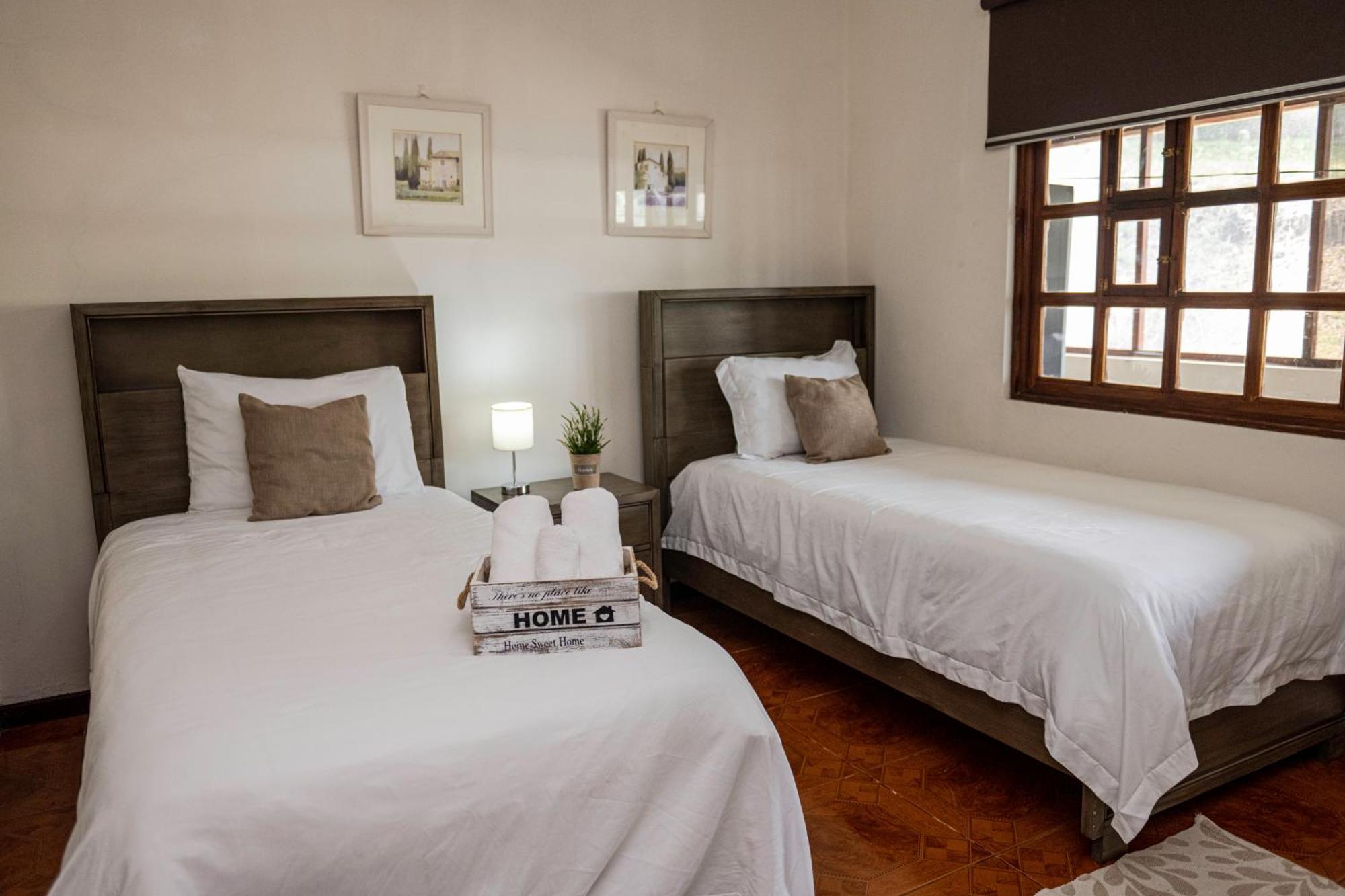 Country House, Cozy Fireplace And An Amazing View Cartago Bagian luar foto
